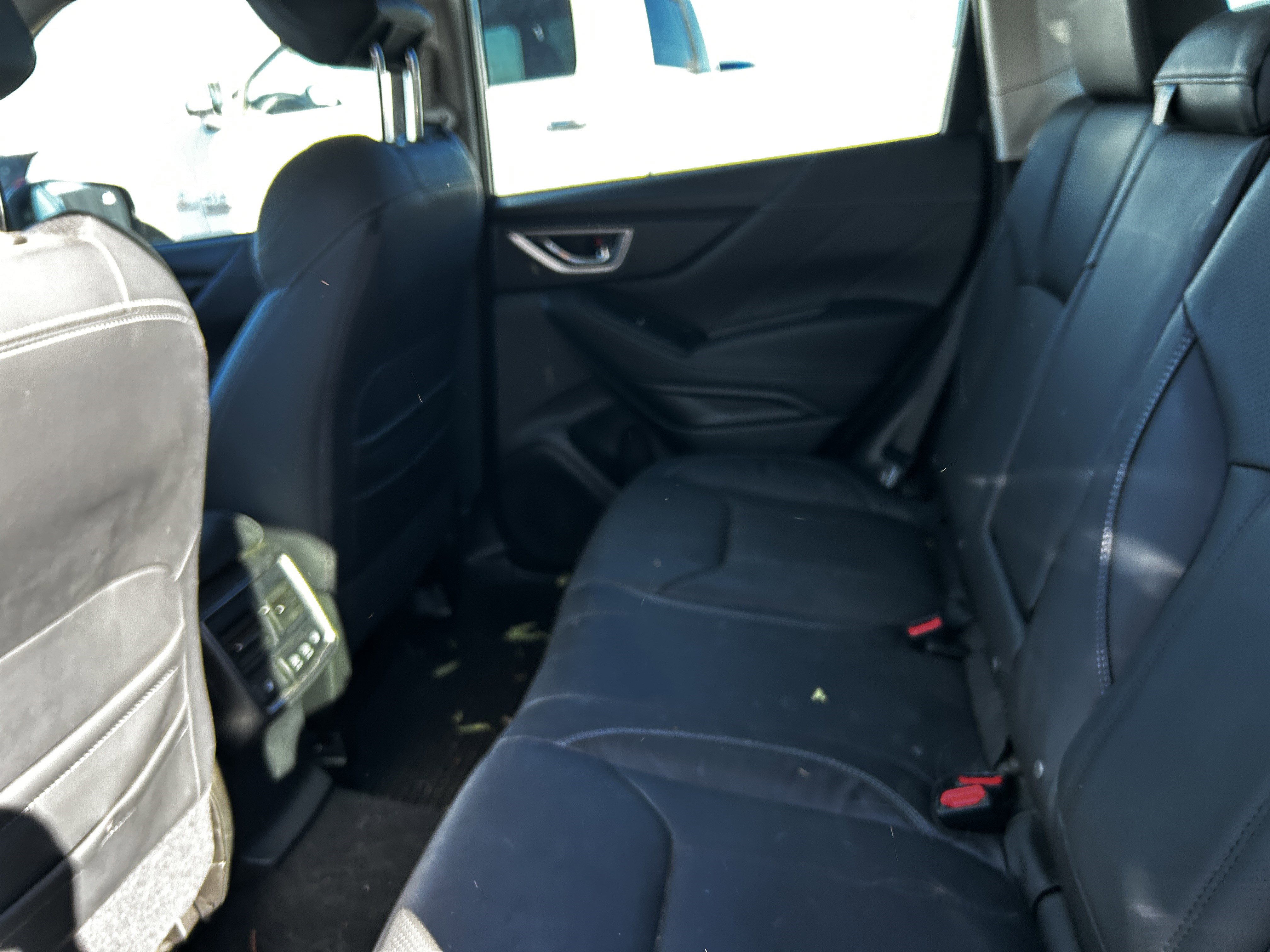 2023 Subaru Forester Touring photo 2