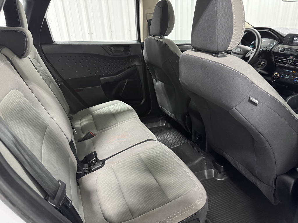 2020 Ford Escape S photo 18