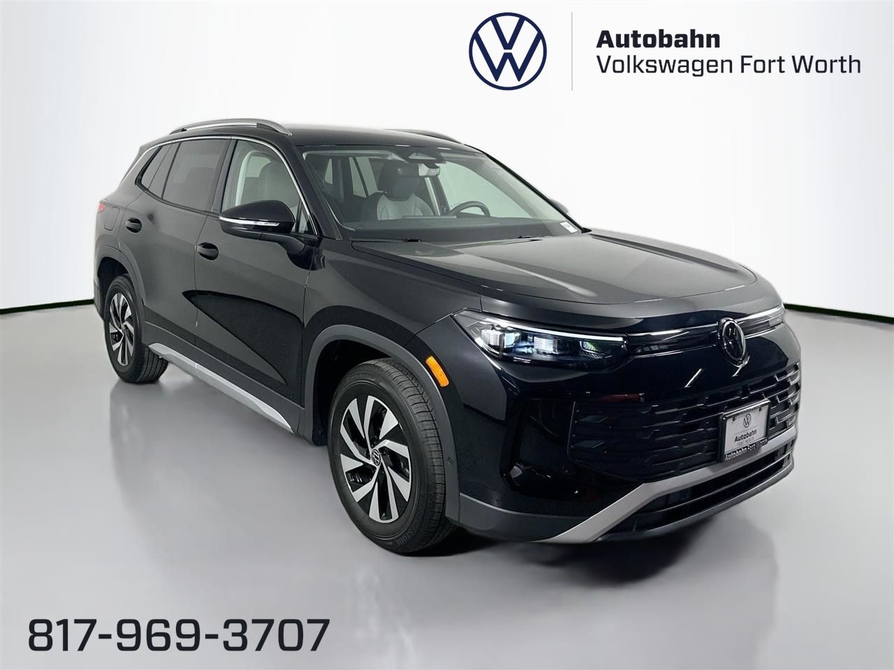 2025 Volkswagen Tiguan S's photo