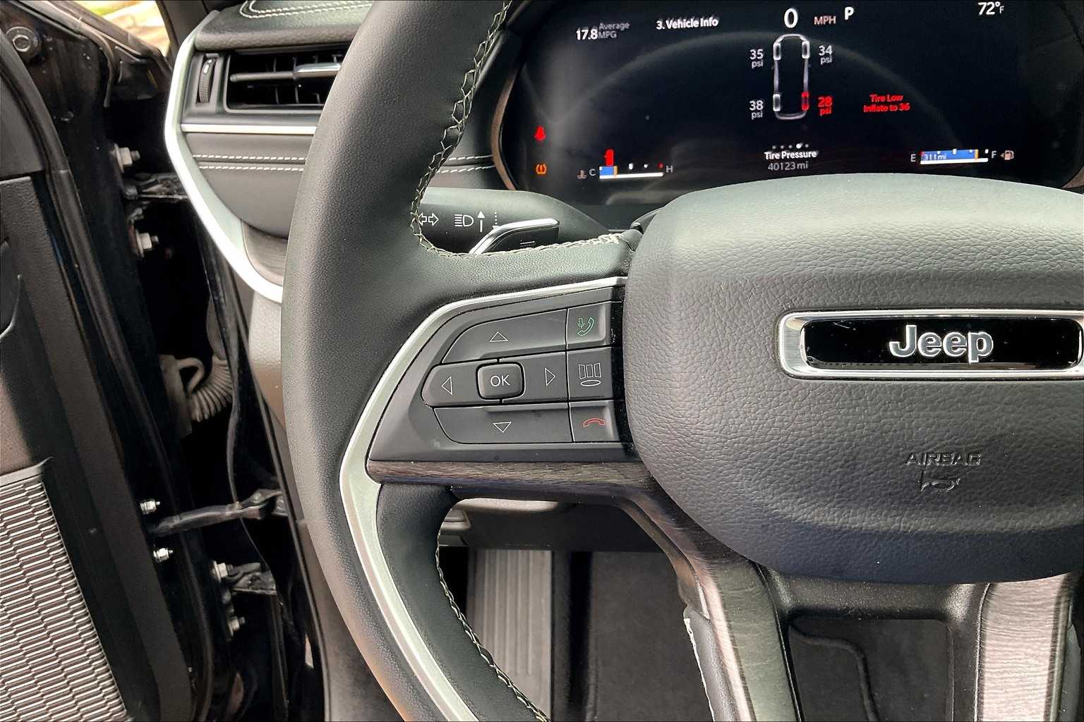 2024 Jeep Grand Cherokee Limited photo 18