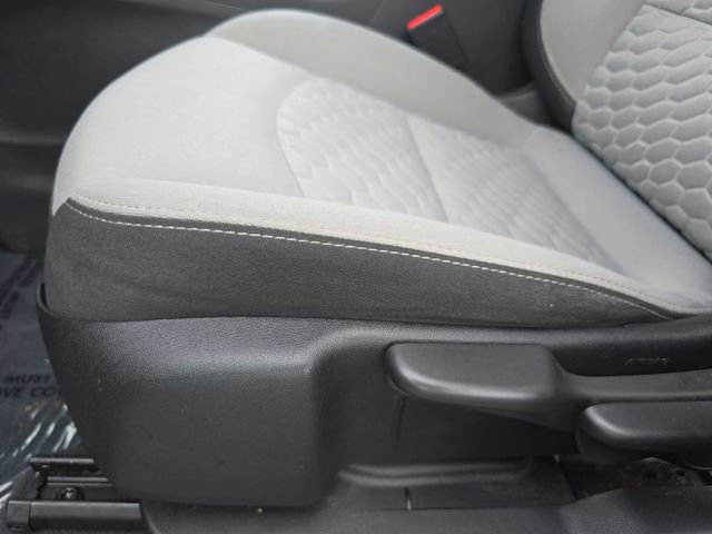 2018 Chevrolet Equinox LS photo 27