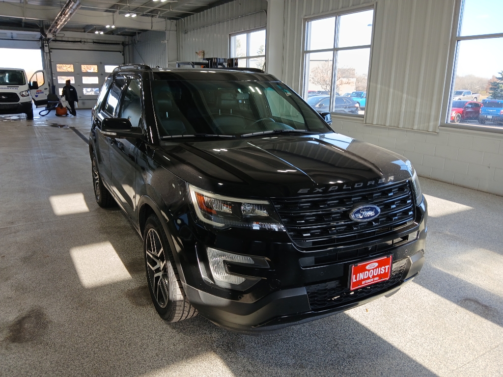 Certified 2017 Ford Explorer Sport with VIN 1FM5K8GTXHGA74054 for sale in Bettendorf, IA