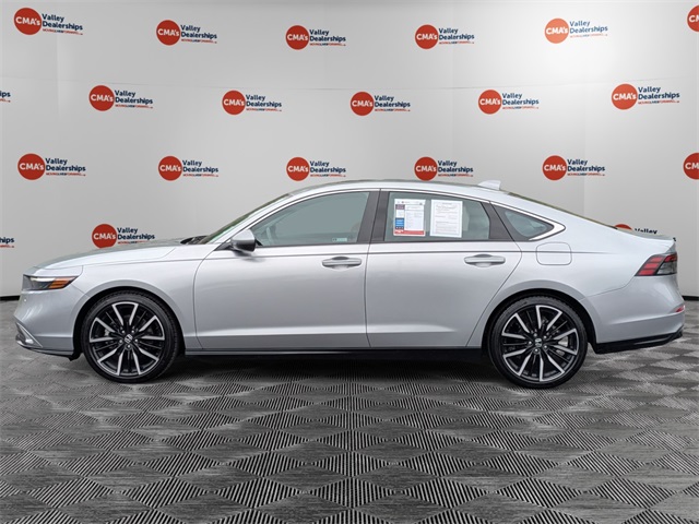 2024 Honda Accord Hybrid Touring photo 8