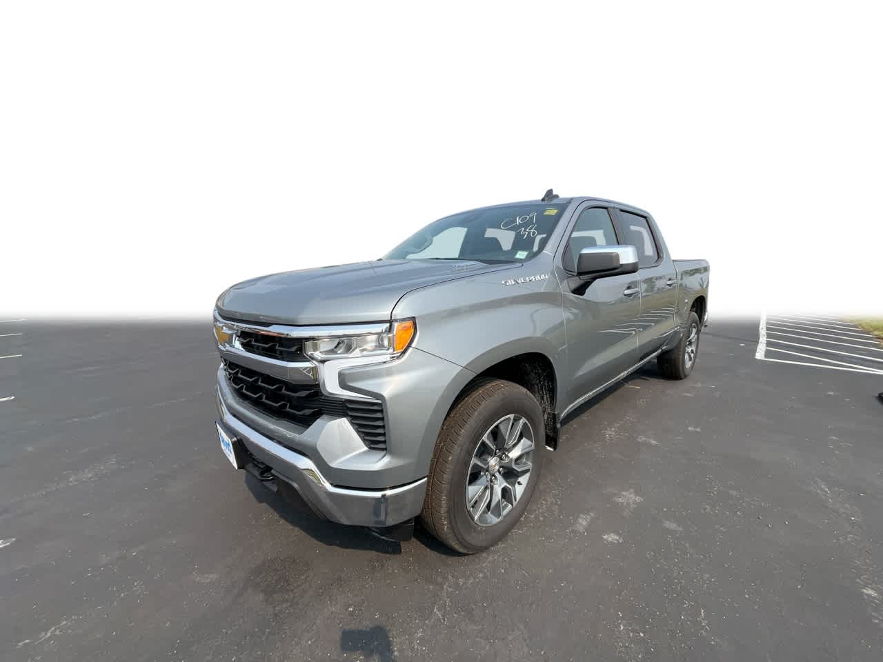 2026 Chevrolet Silverado 1500 LT photo 4