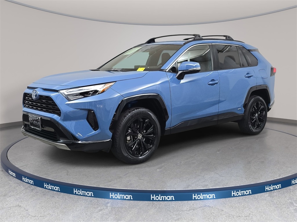 2023 Toyota RAV4 SE's photo