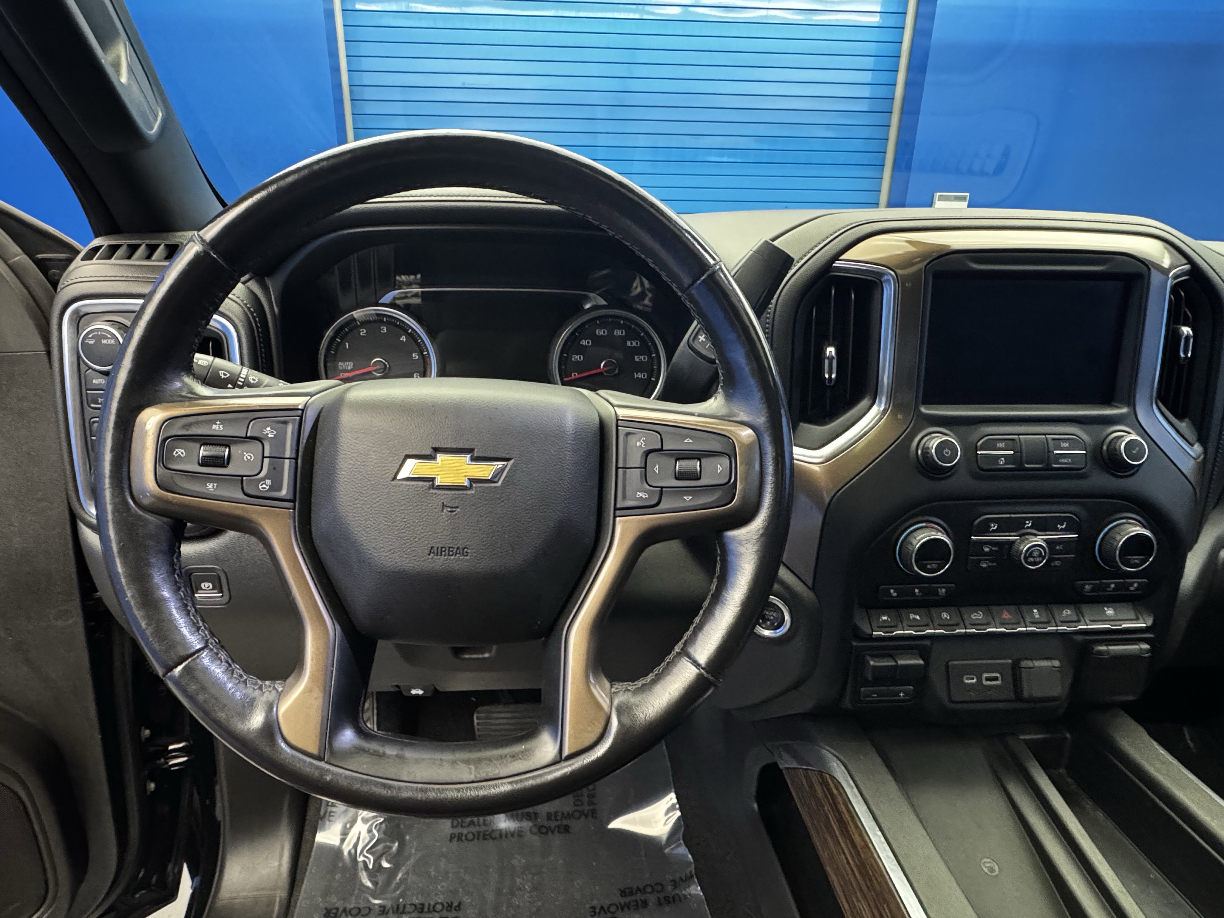 2020 Chevrolet Silverado 1500 High Country photo 4