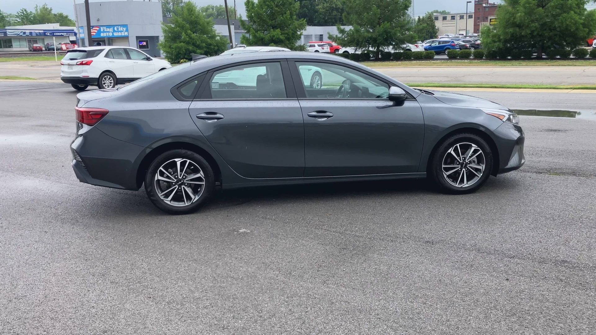 2023 Kia Forte LXS photo 29
