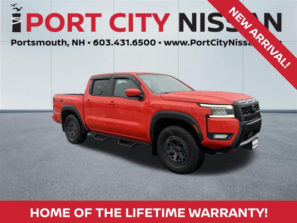 2025 Nissan Frontier PRO-4X's photo