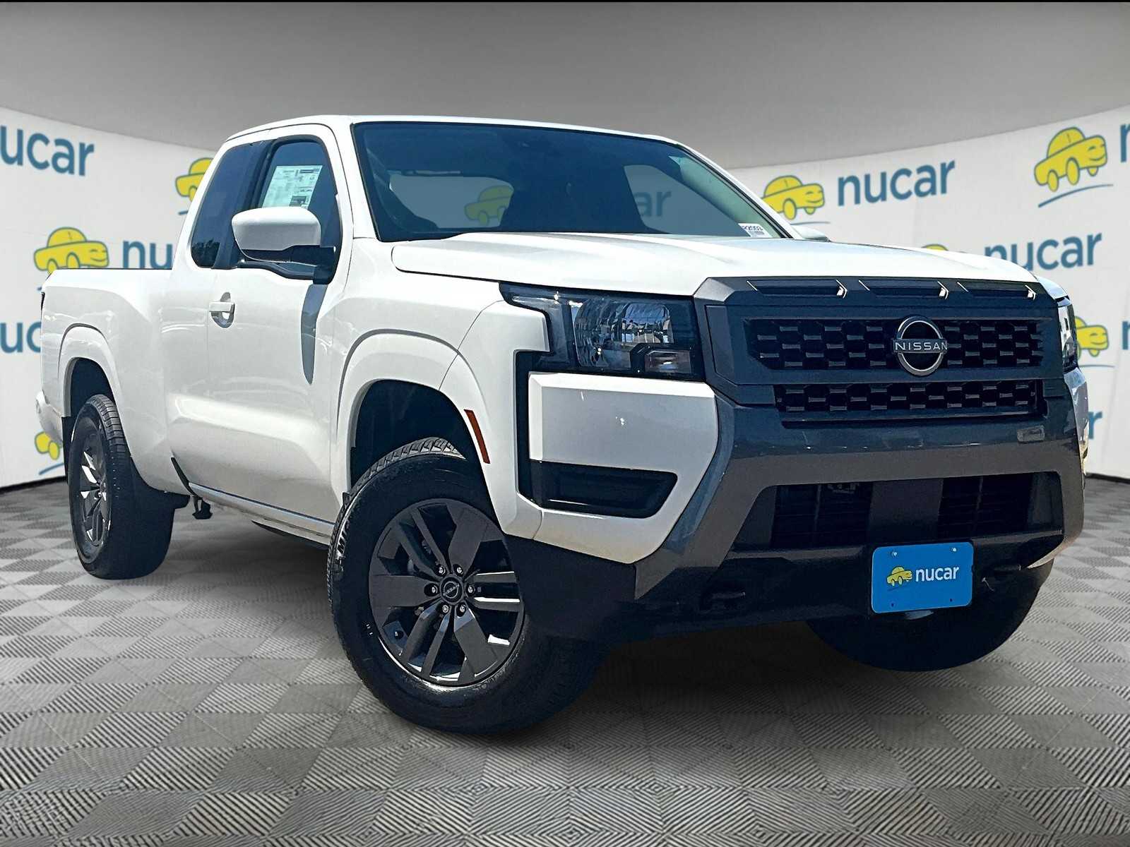 2025 Nissan Frontier SV's photo