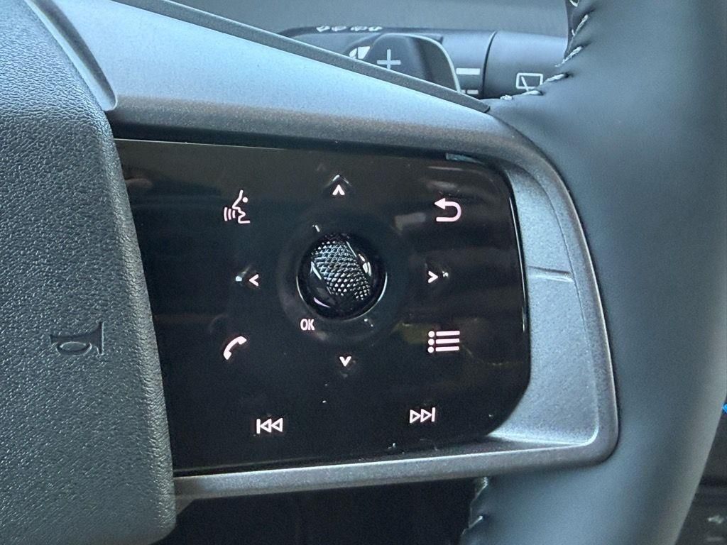 2025 Nissan Murano SV photo 15