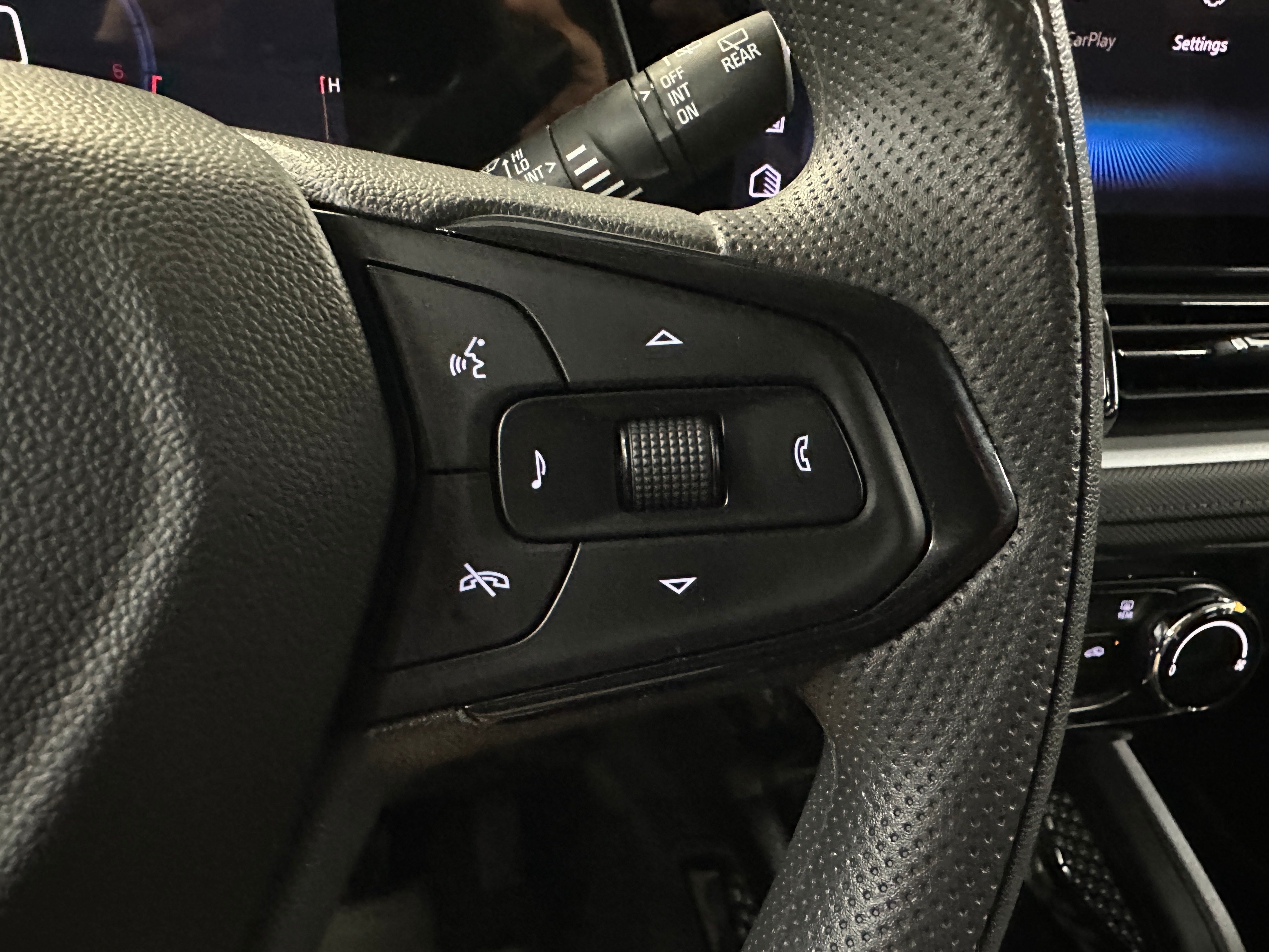 2024 Chevrolet Trailblazer LT photo 3