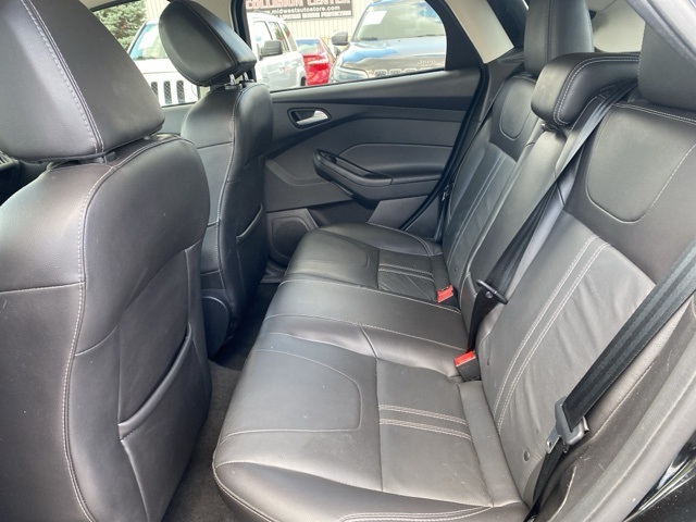 2014 Ford Focus SE photo 18
