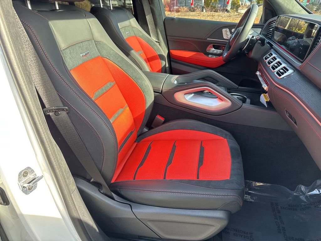 2025 Mercedes Benz GLE AMG 63 S 4MATIC photo 15