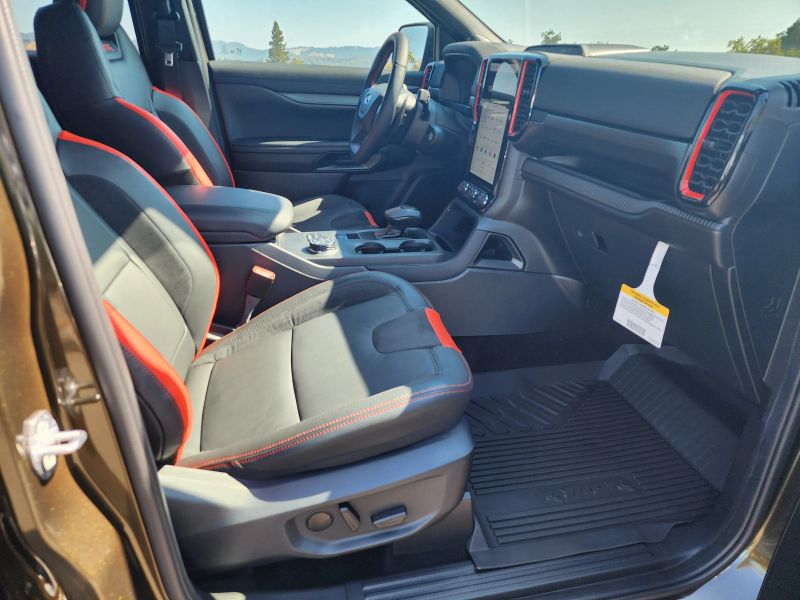 2025 Ford Ranger Raptor photo 7