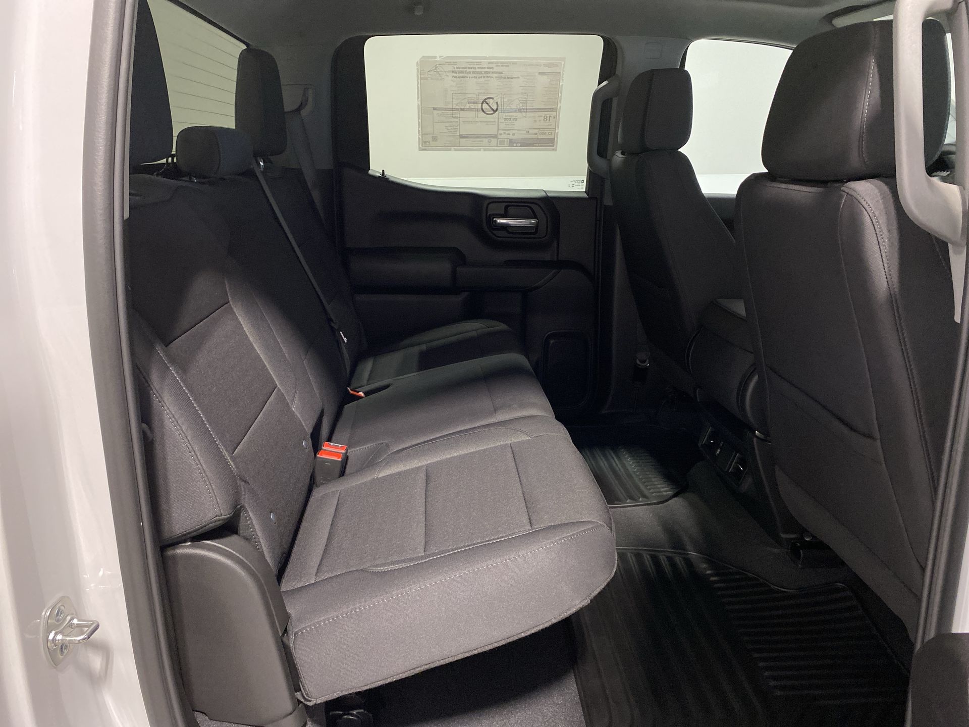 2025 Chevrolet Silverado 1500 Custom photo 24