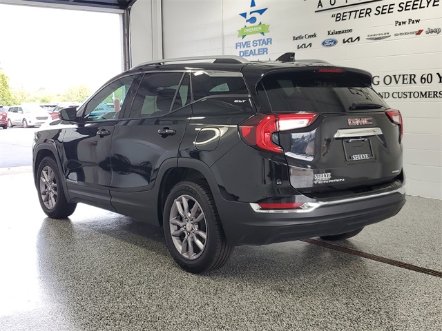 2023 Gmc Terrain SLT photo 4