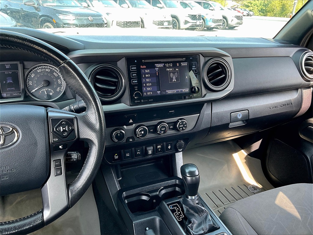2019 Toyota Tacoma TRD Off-Road photo 15
