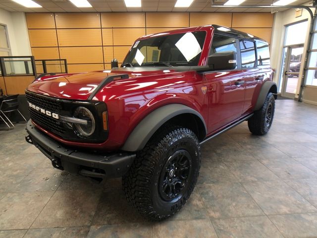 2025 Ford Bronco Badlands photo 3