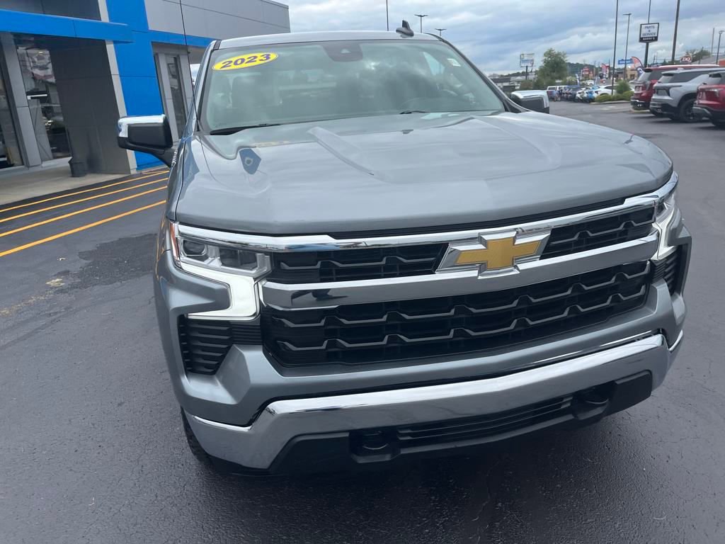 2023 Chevrolet Silverado 1500 LT photo 8