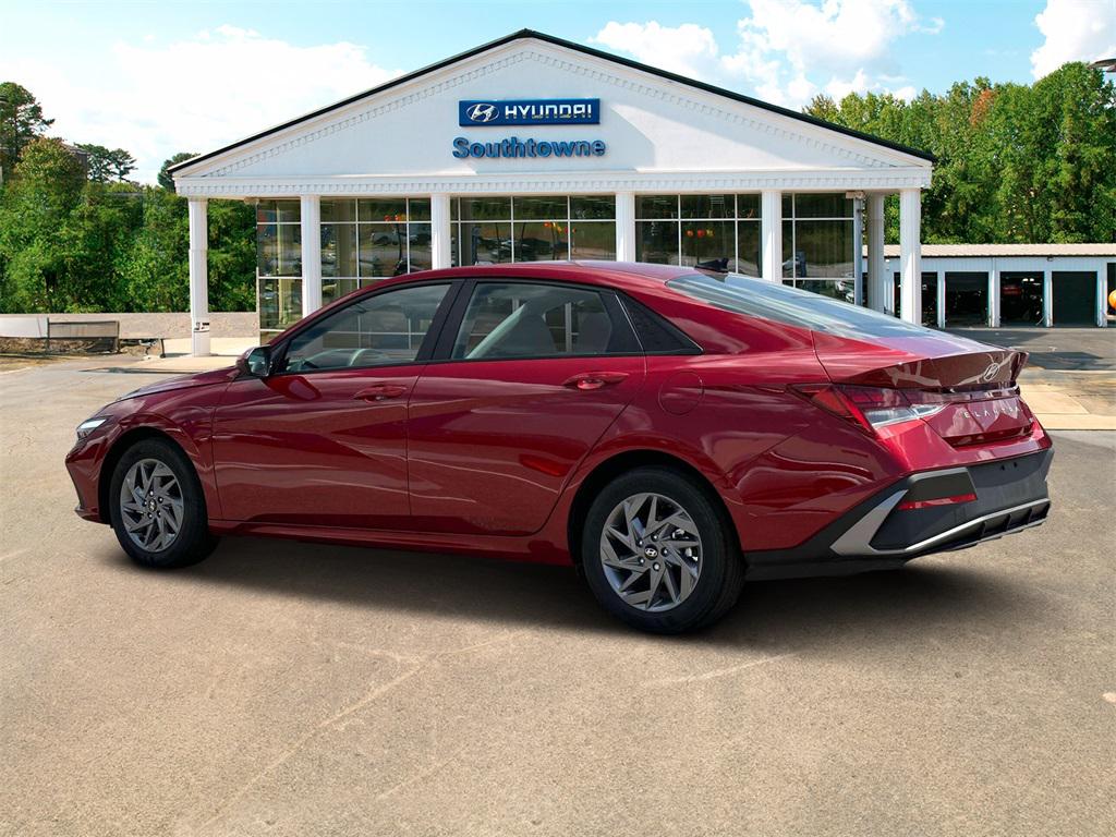 2025 Hyundai Elantra Hybrid Blue photo 4
