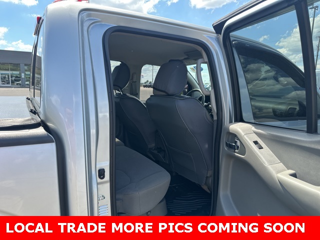 2019 Nissan Frontier SV photo 16