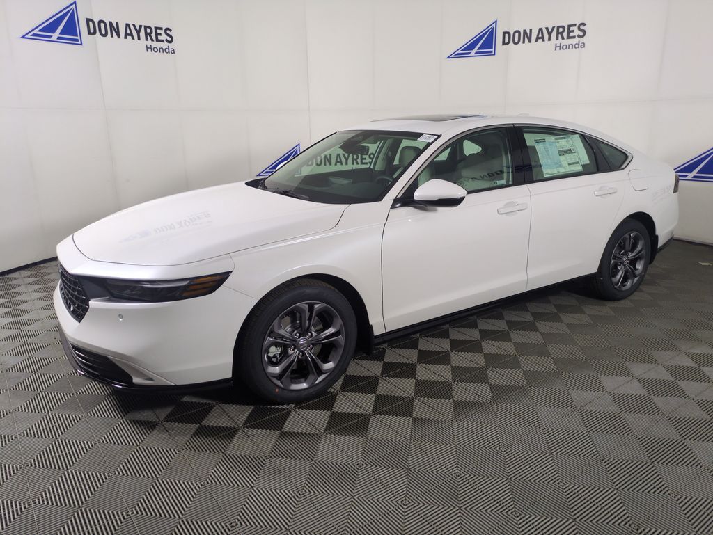 2025 Honda Accord Hybrid EX-L's photo