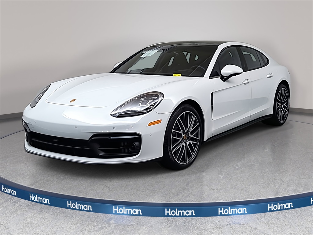 2023 Porsche Panamera Platinum Edition's photo