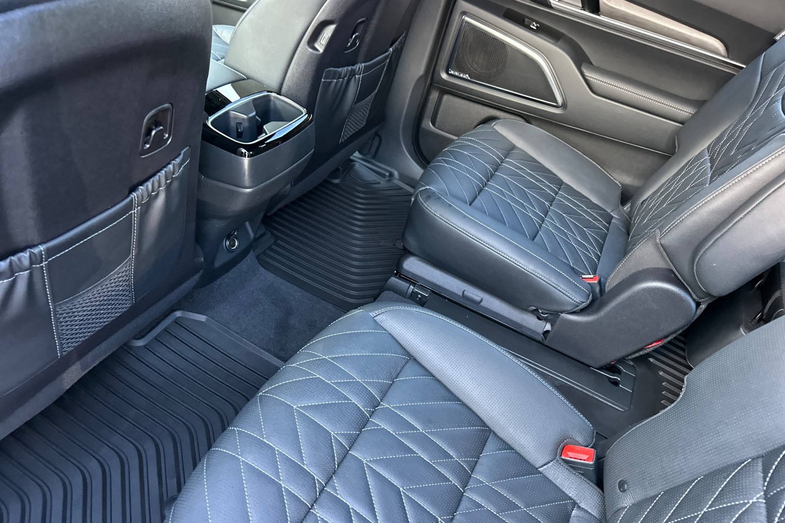 2025 Kia Telluride SX X-Line photo 8