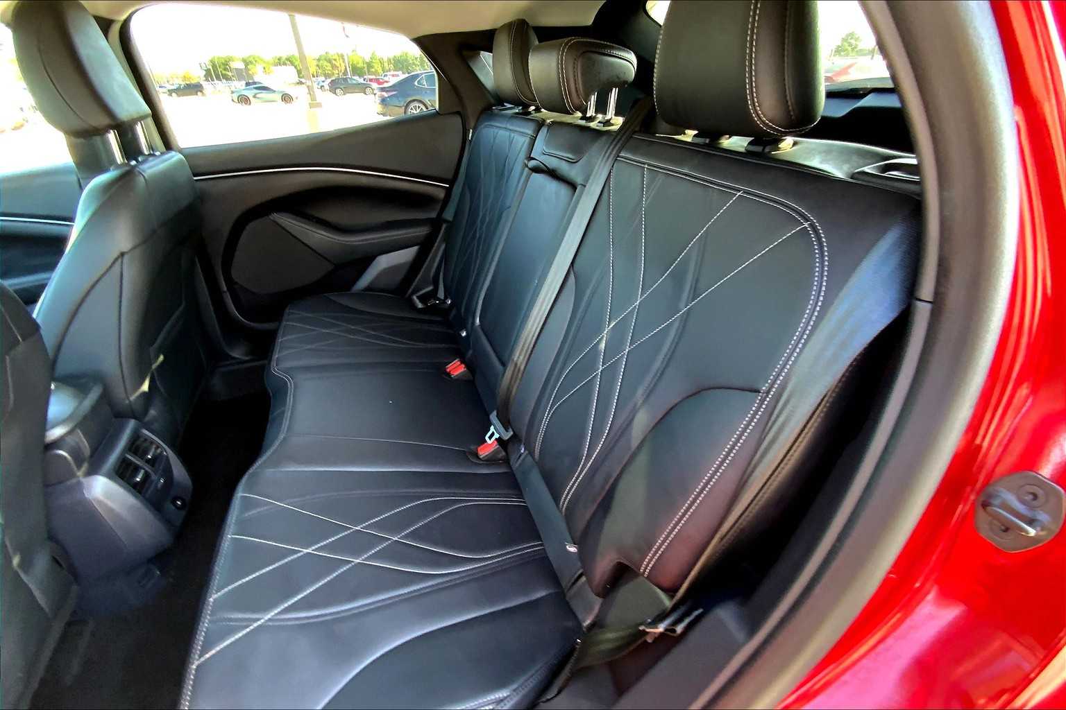 2024 Ford Mustang Mach-E Select photo 18