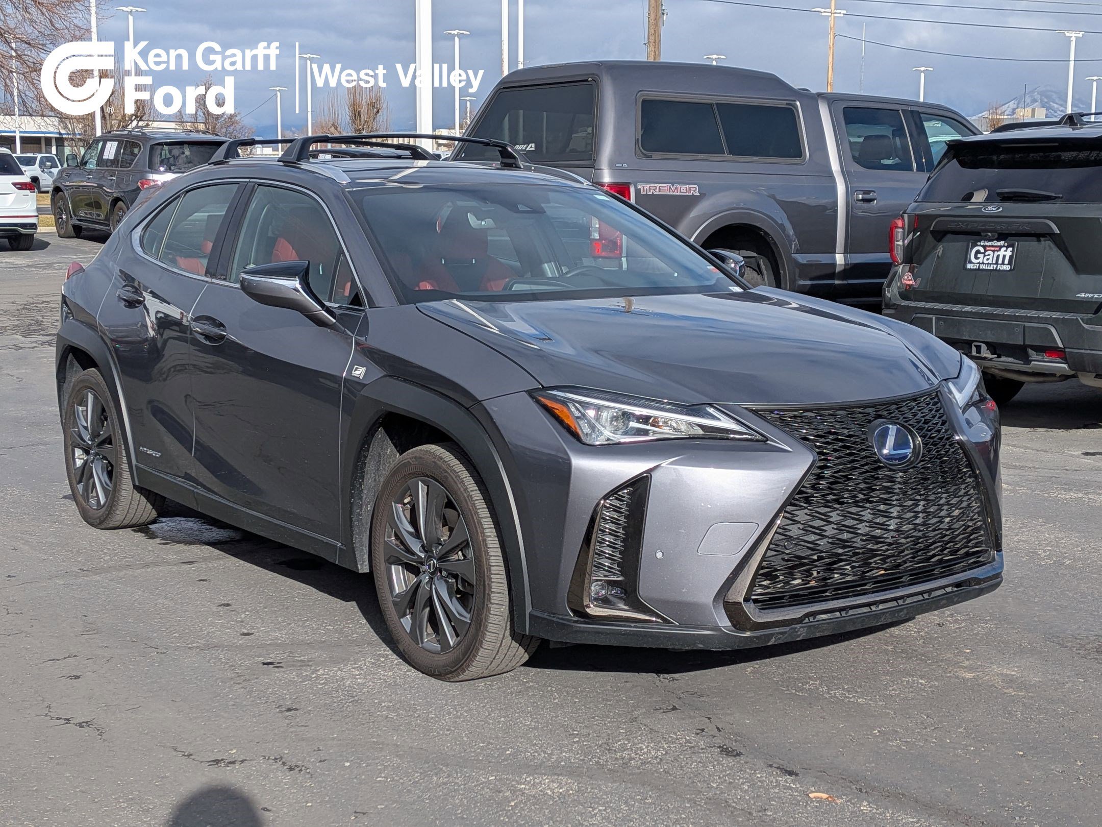2021 Lexus UX Hybrid 250h F SPORT's photo