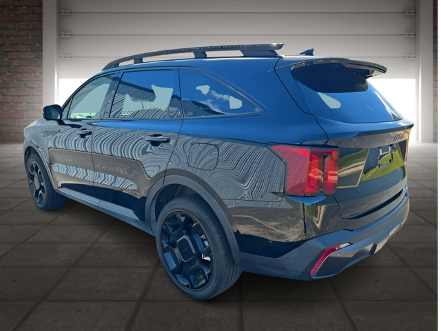 2025 Kia Sorento X-Line SX Prestige photo 4
