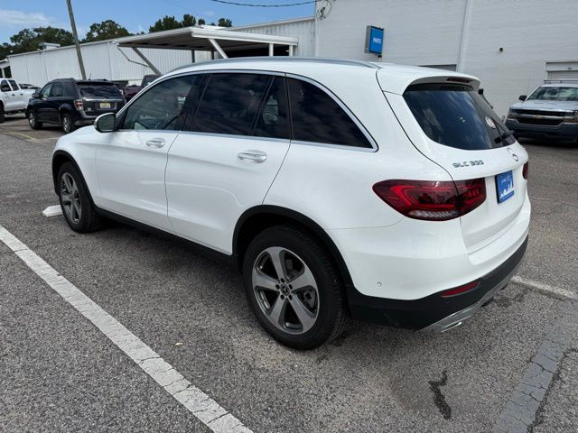 2021 Mercedes Benz GLC 300 4MATIC photo 2