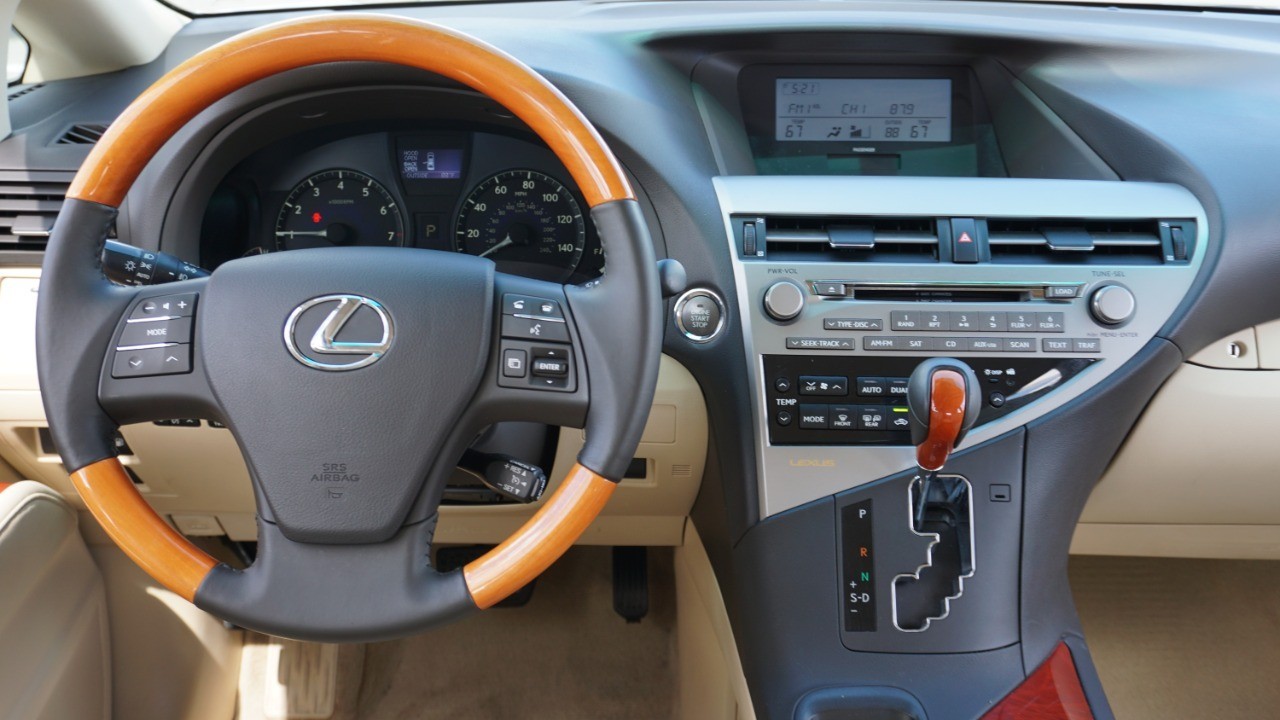2011 Lexus RX 350 photo 24