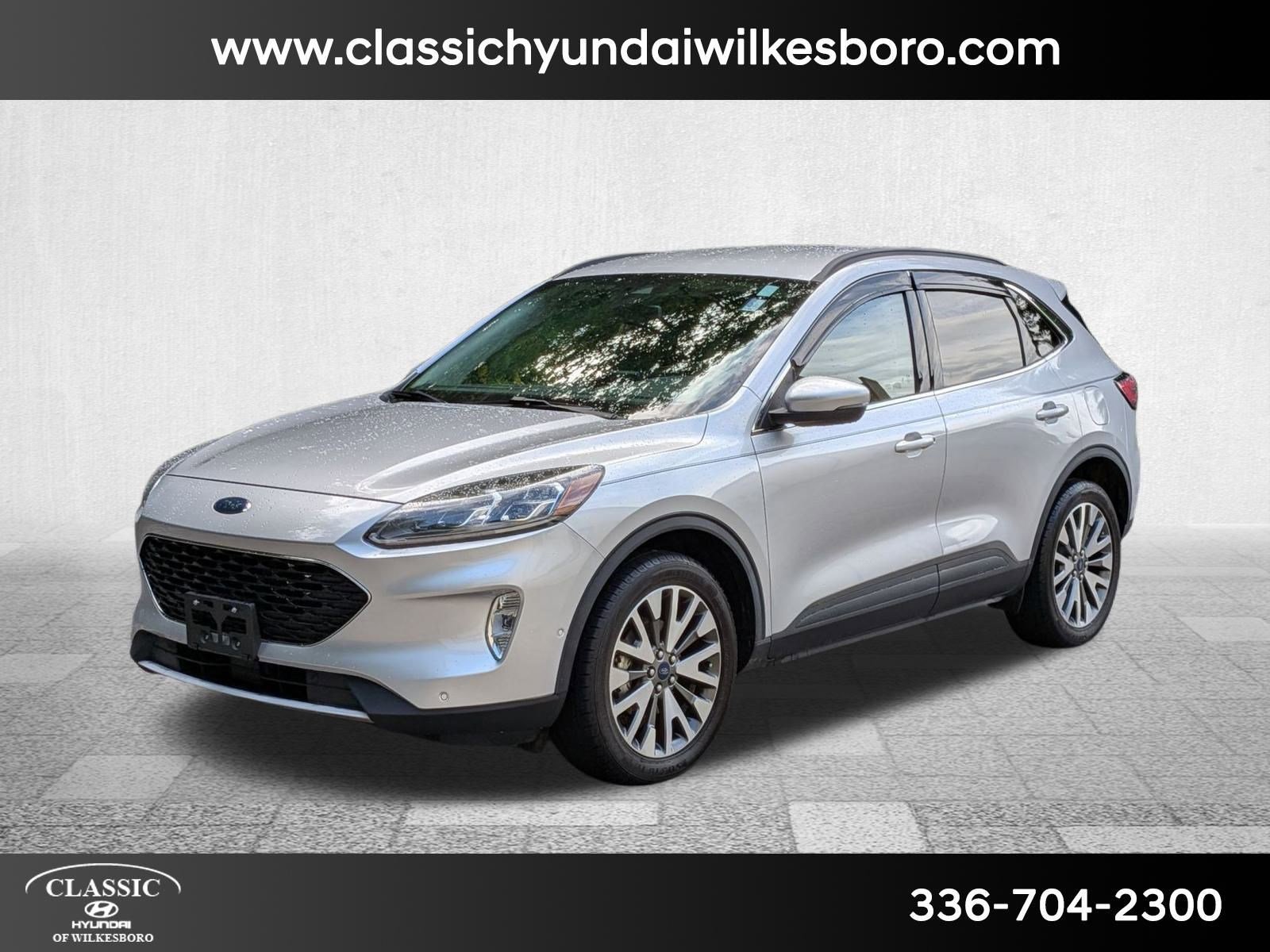 2020 Ford Escape Titanium photo 8