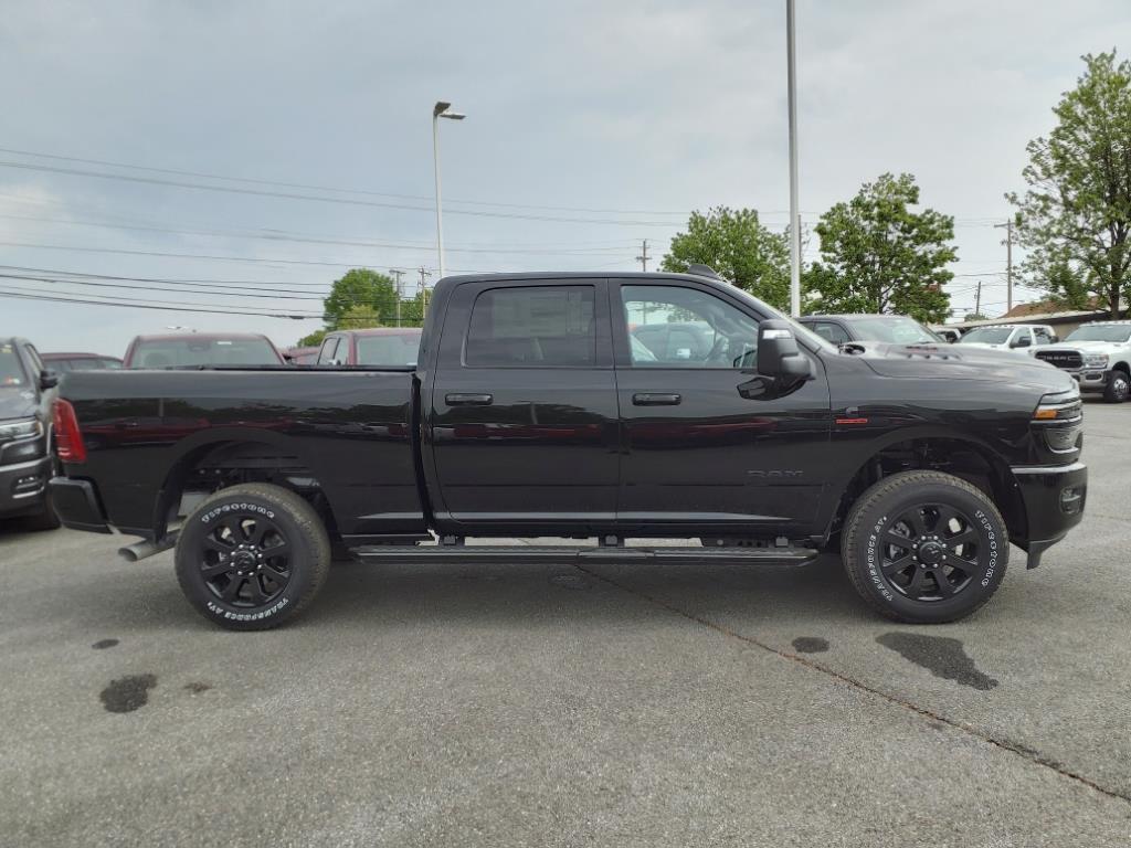 2025 Ram 2500 Laramie photo 3
