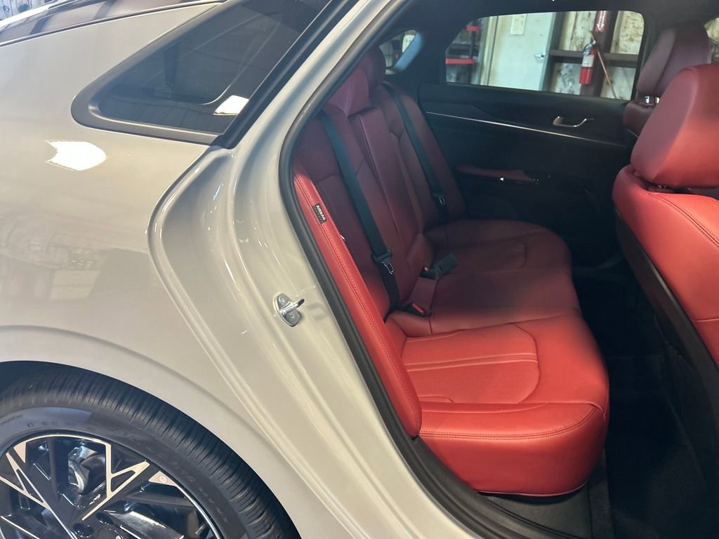 2025 Kia K5 GT-Line photo 26