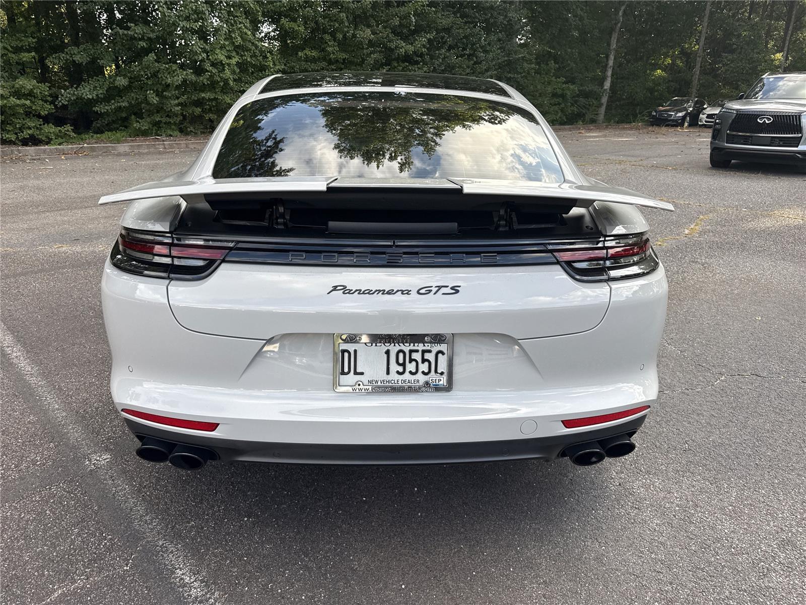 2020 Porsche Panamera GTS photo 6