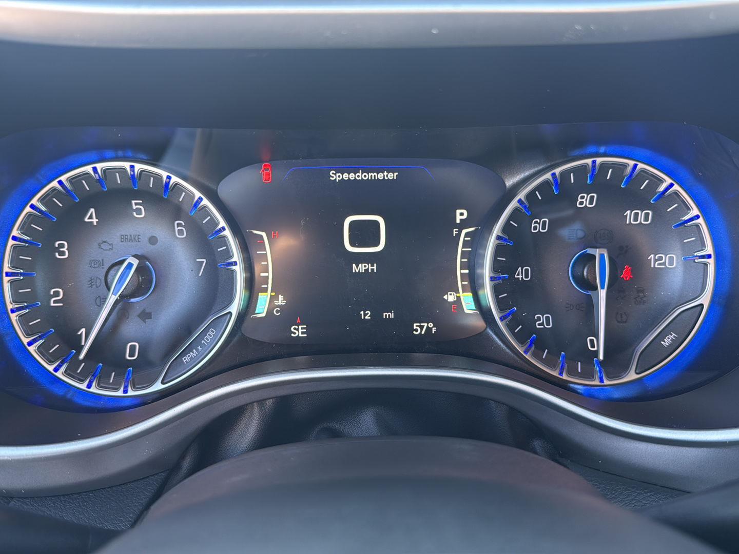 2026 Chrysler Pacifica photo 19