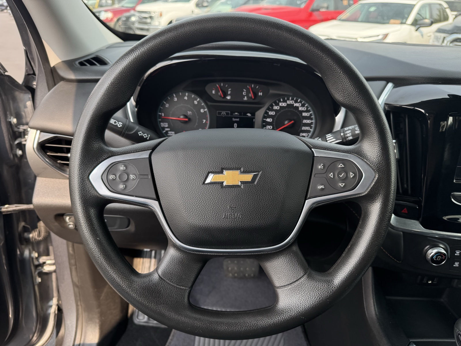 2021 Chevrolet Traverse LS photo 13