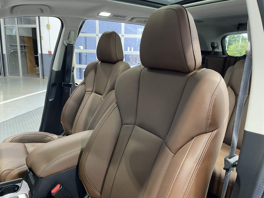 2023 Subaru Ascent Touring photo 14