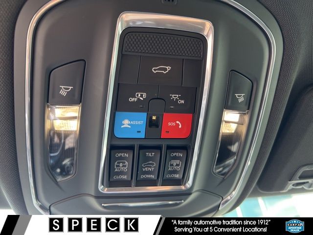 2024 Jeep Grand Cherokee Trailhawk 4xe photo 8