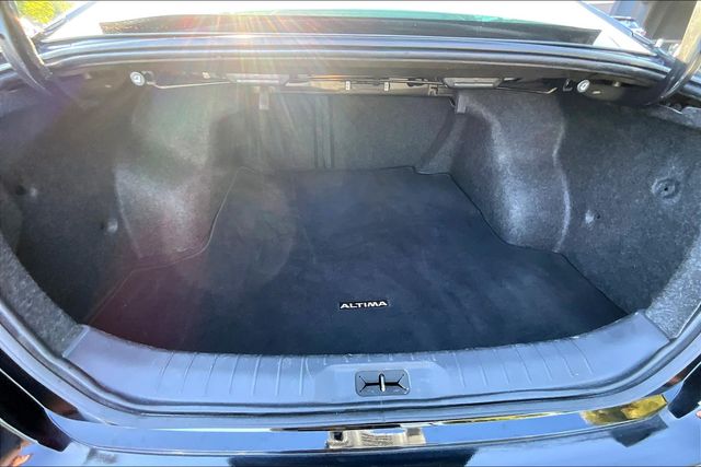 2022 Nissan Altima 2.5 SV photo 19