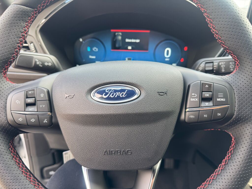 2026 Ford Escape ST-Line Select photo 12