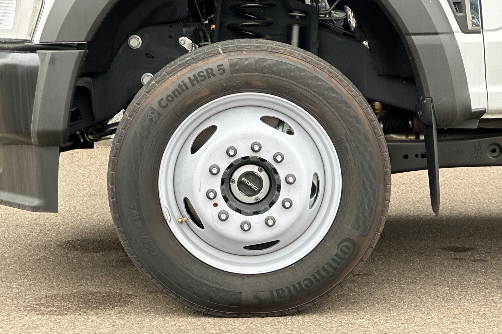 2024 Ford F-450 XL photo 21