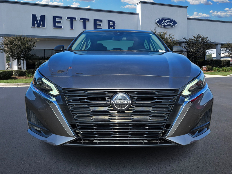 2024 Nissan Altima 2.5 SV photo 2