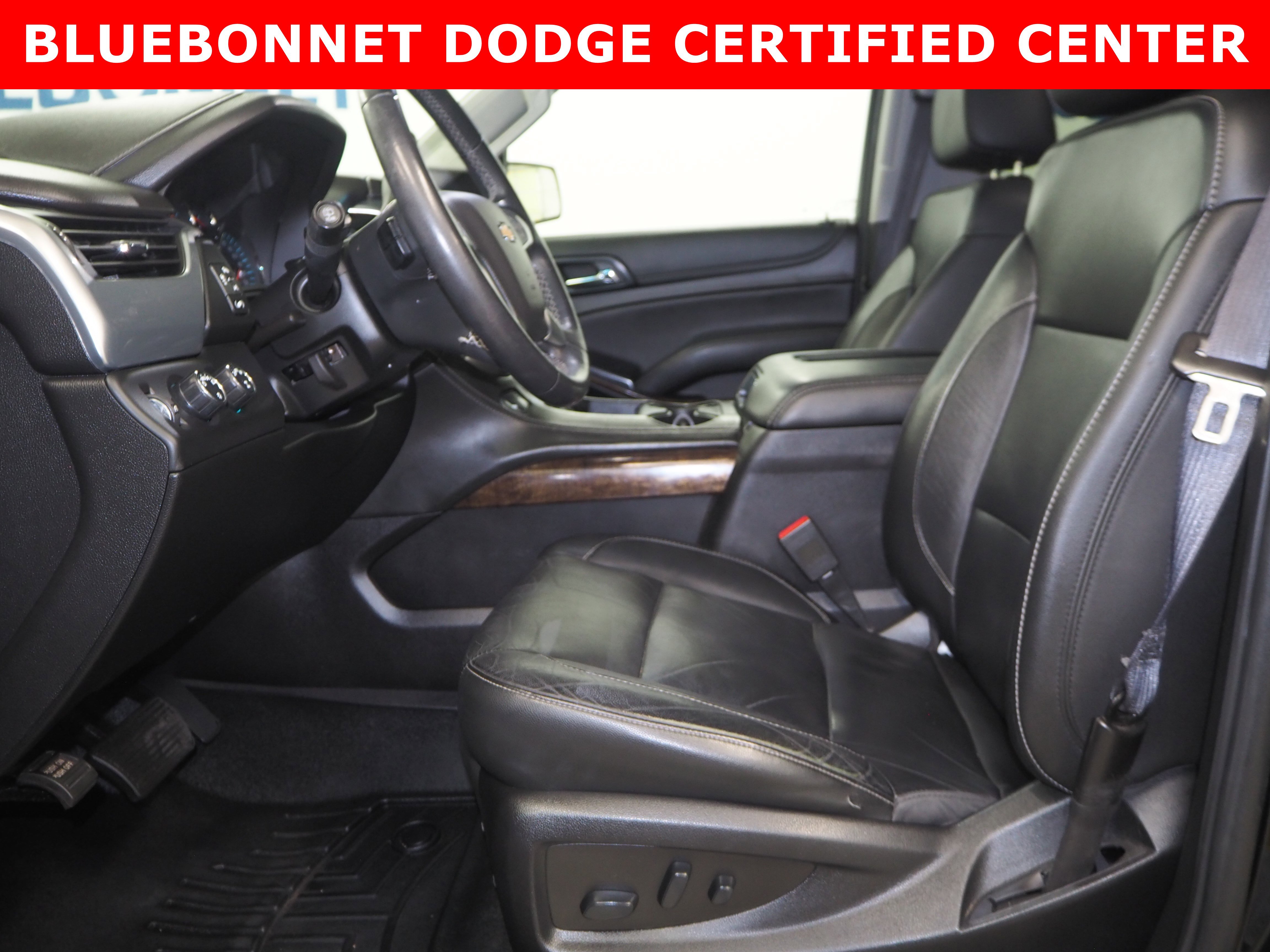 2019 Chevrolet Tahoe LT photo 4