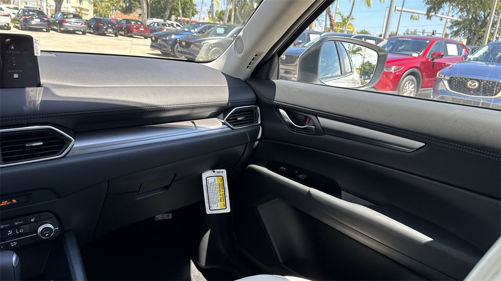 2025 Mazda CX-5 2.5 S Preferred photo 15