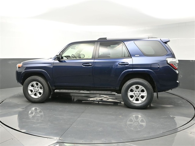2024 Toyota 4Runner SR5 4WD photo 4