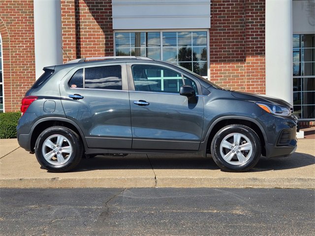 2019 Chevrolet Trax LT photo 3
