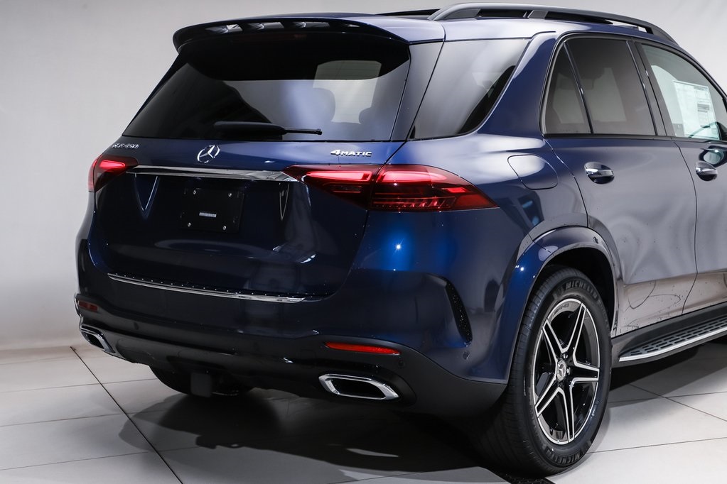 2025 Mercedes Benz GLE 450 4MATIC photo 3